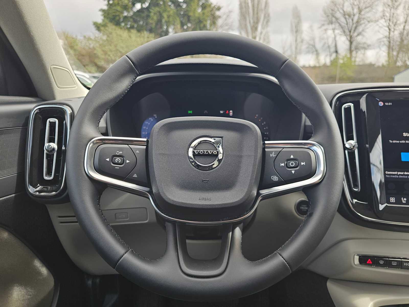 Used 2026 Volvo XC40 B5 Plus w/ Protection Package Premier image 22