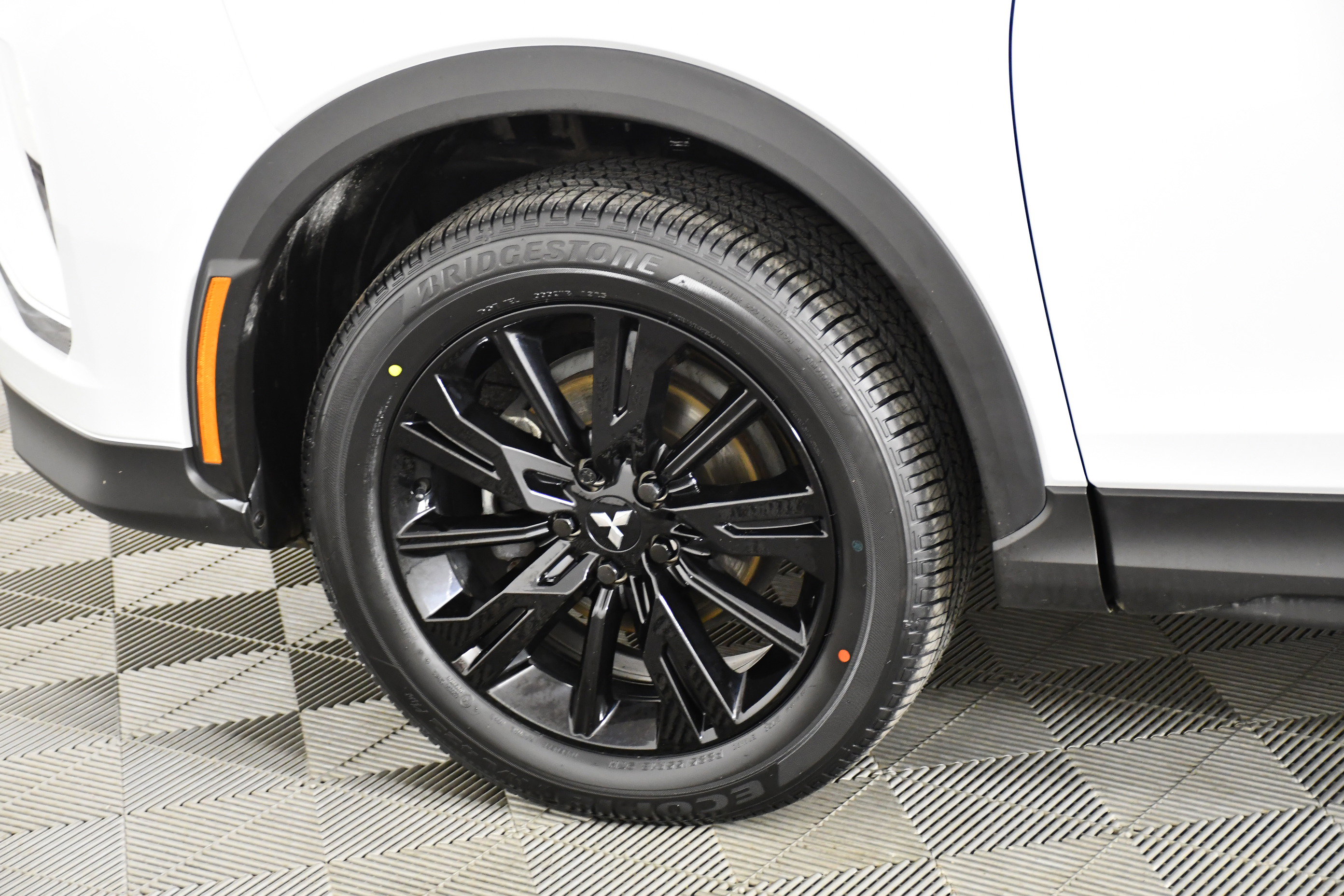 Used 2023 Mitsubishi Eclipse Cross LE AWD/4WD image 51