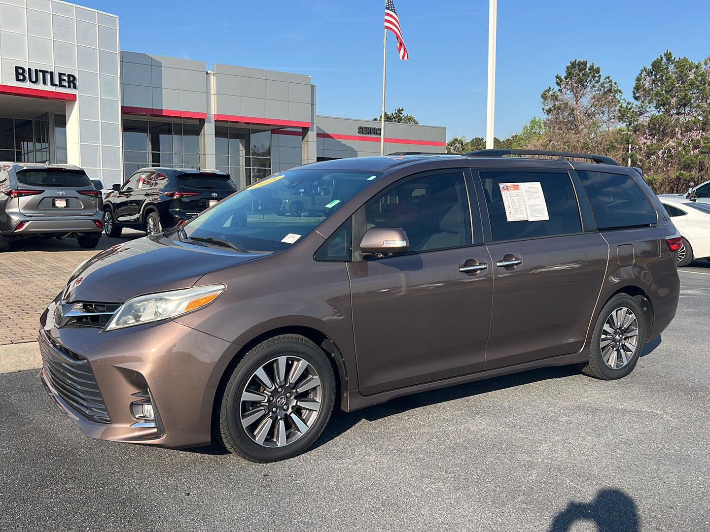 Used 2018 Toyota Sienna Limited Premium