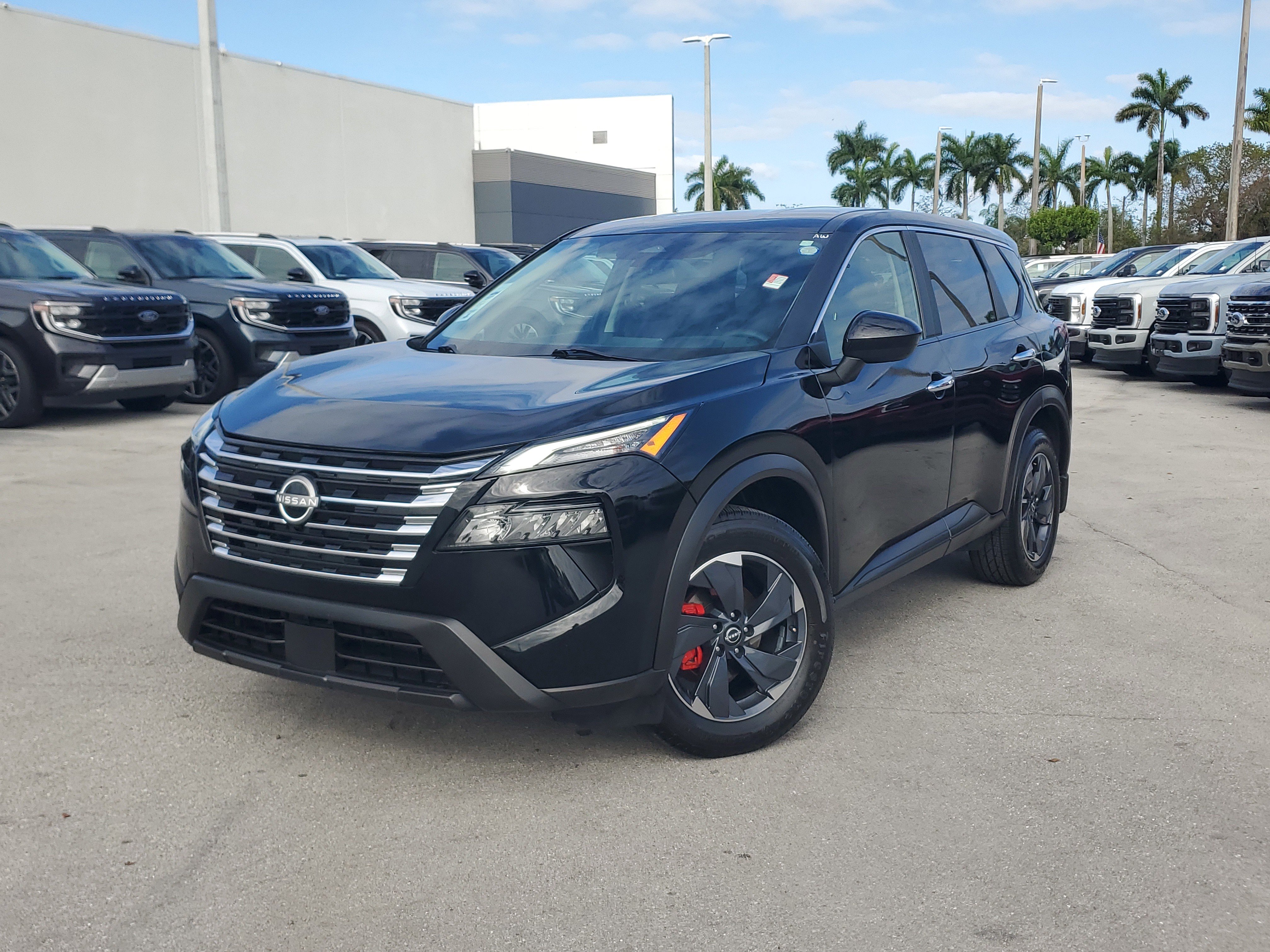 Certified 2024 Nissan Rogue SV image 33