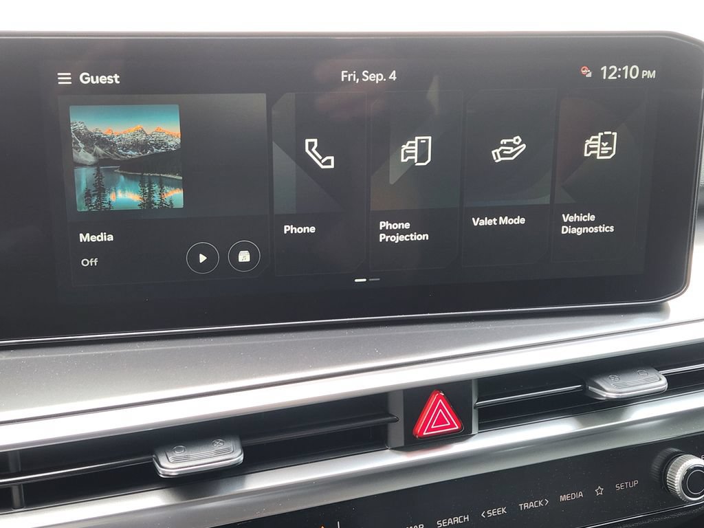 New 2026 Kia Sorento S w/ S Panoramic Sunroof Package FWD image 17