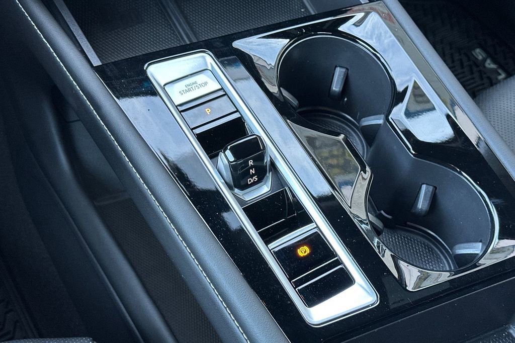 Used 2024 Volkswagen Atlas Cross Sport SE image 22