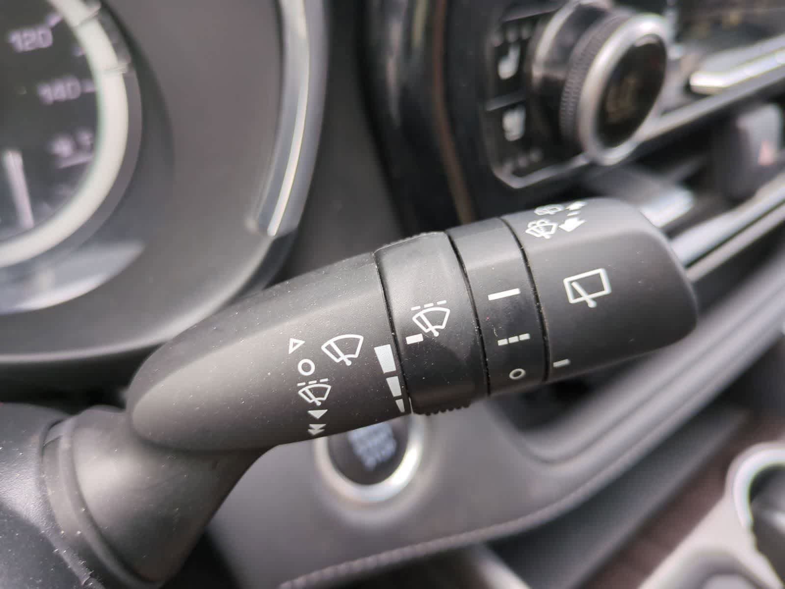 Used 2021 Toyota Highlander Limited AWD/4WD image 27