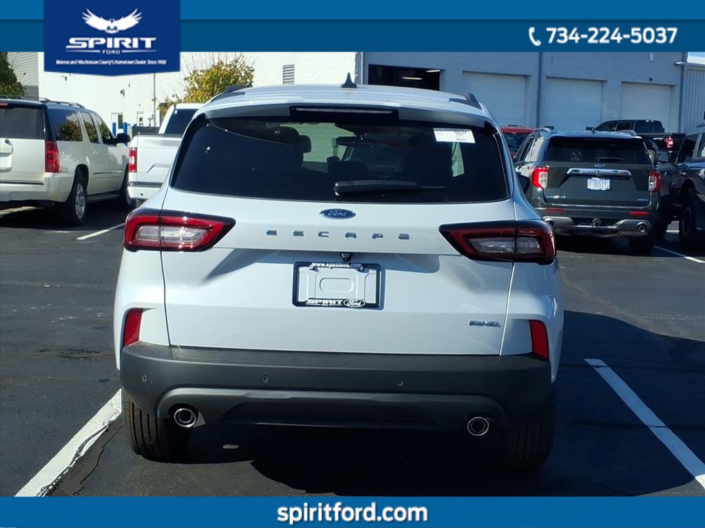 New 2026 Ford Escape ST-Line w/ Tech Pack #1 image 5