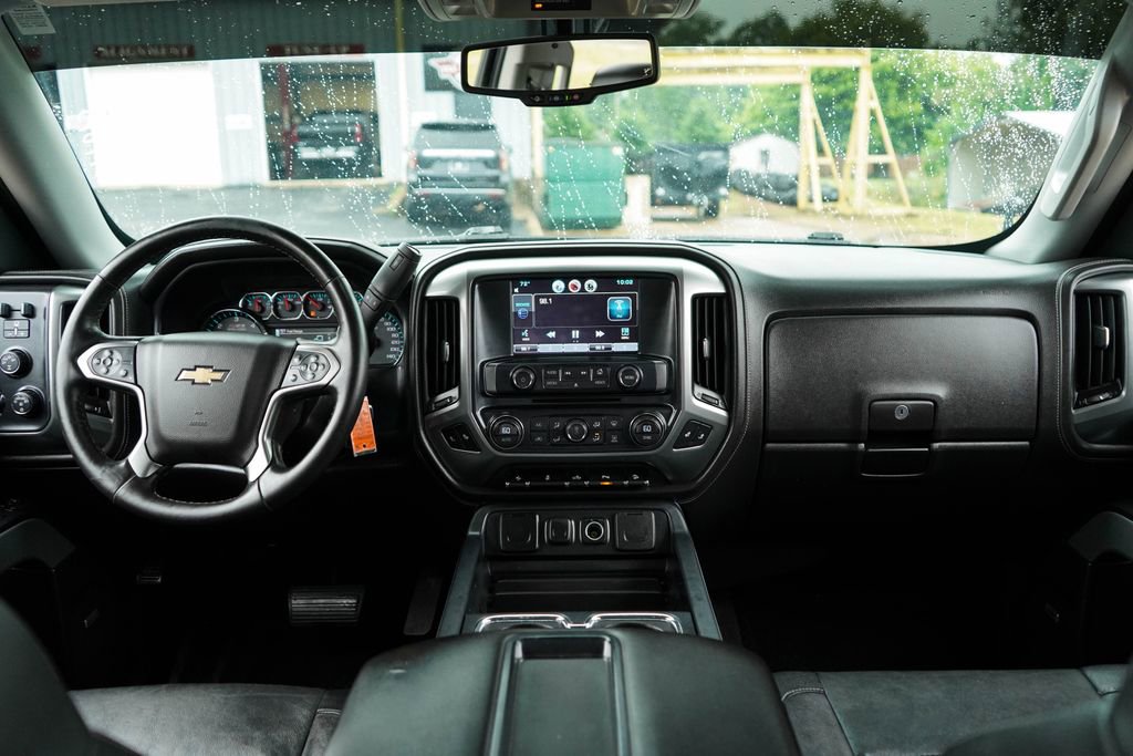 Used 2015 Chevrolet Silverado 1500 LTZ Z71 w/ Midnight Edition AWD/4WD image 10