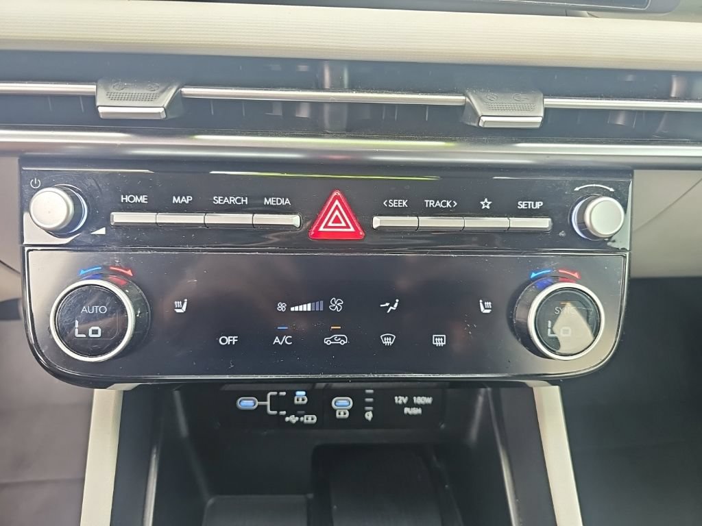 Certified 2025 Hyundai Tucson SEL AWD/4WD image 19