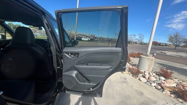 Used 2025 Subaru Forester Limited w/ Popular Package #2 image 19