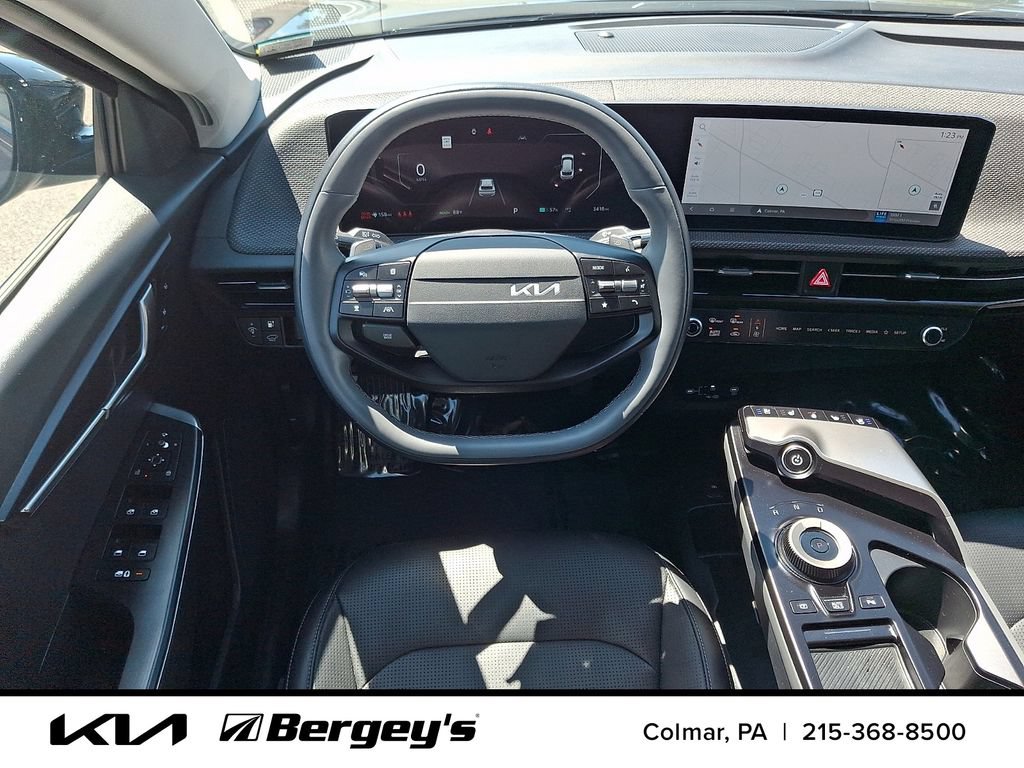 Certified 2025 Kia EV6 Wind AWD/4WD image 14