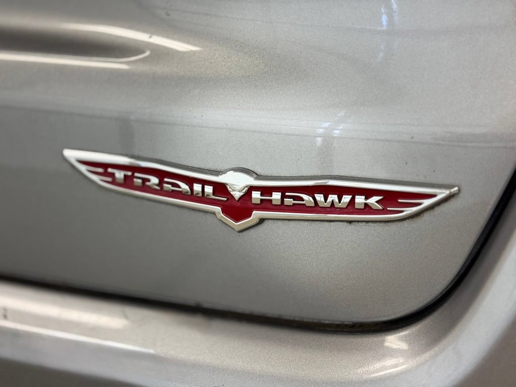 Used 2019 Jeep Compass Trailhawk AWD/4WD image 6