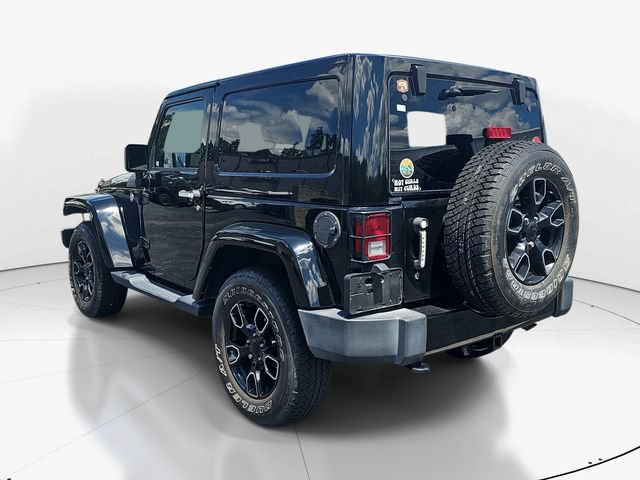 Used 2018 Jeep Wrangler Sahara AWD/4WD image 5