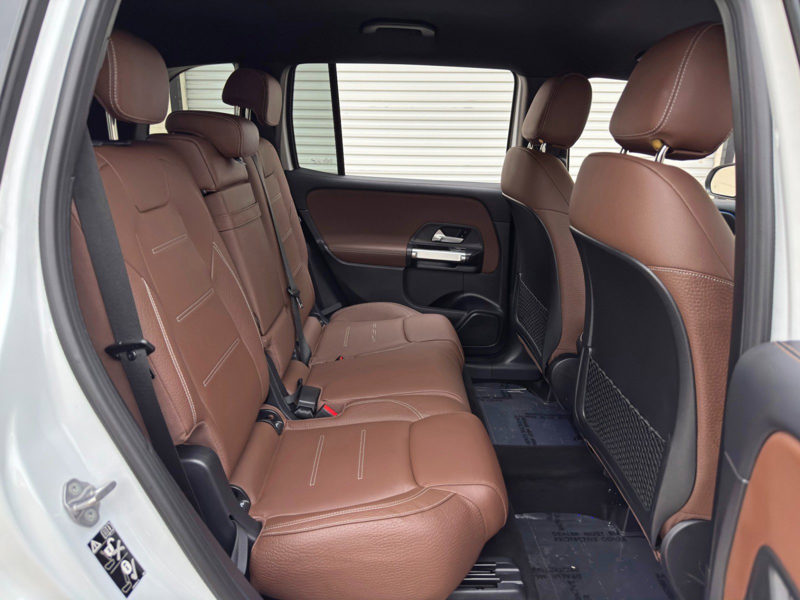 Used 2021 Mercedes-Benz GLB 250 w/ AMG Line image 39