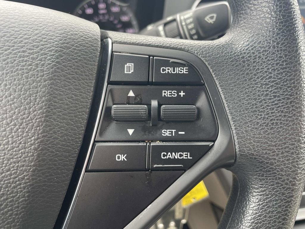 Used 2017 Hyundai Sonata SE image 24