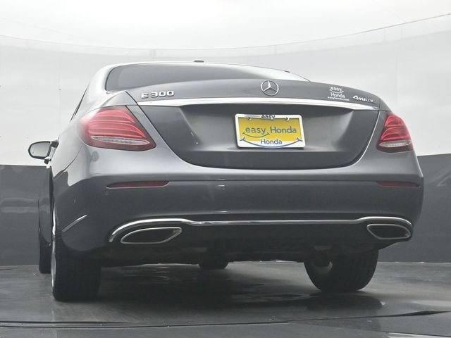 Used 2017 Mercedes-Benz E 300 4MATIC w/ Premium 1 Package image 32