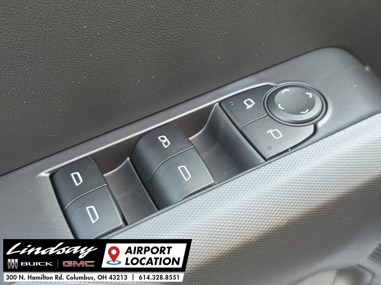 New 2025 GMC Canyon Elevation w/ Convenience Package image 23