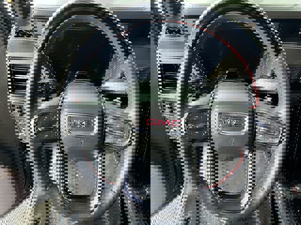 Used 2025 GMC Yukon AT4 Ultimate image 14