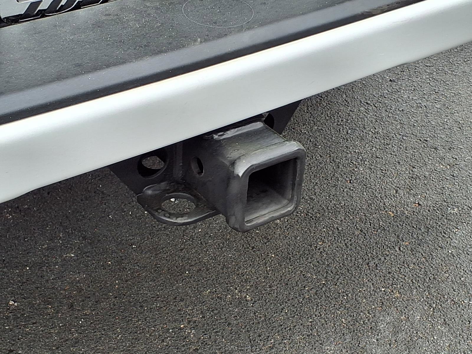 Used 2022 GMC Sierra 1500 AT4 w/ AT4 Preferred Package AWD/4WD image 6