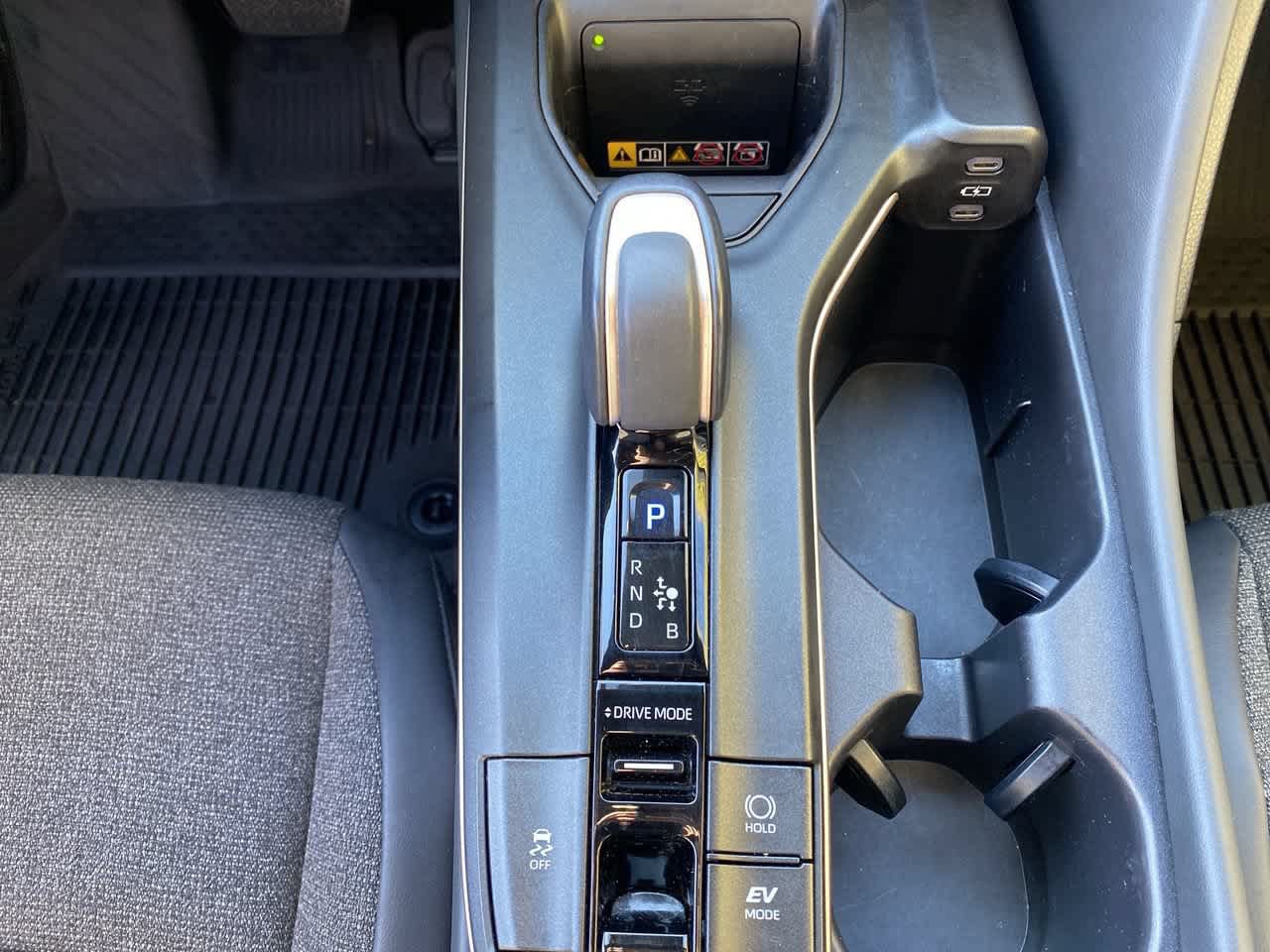Used 2023 Toyota Crown AWD/4WD image 24