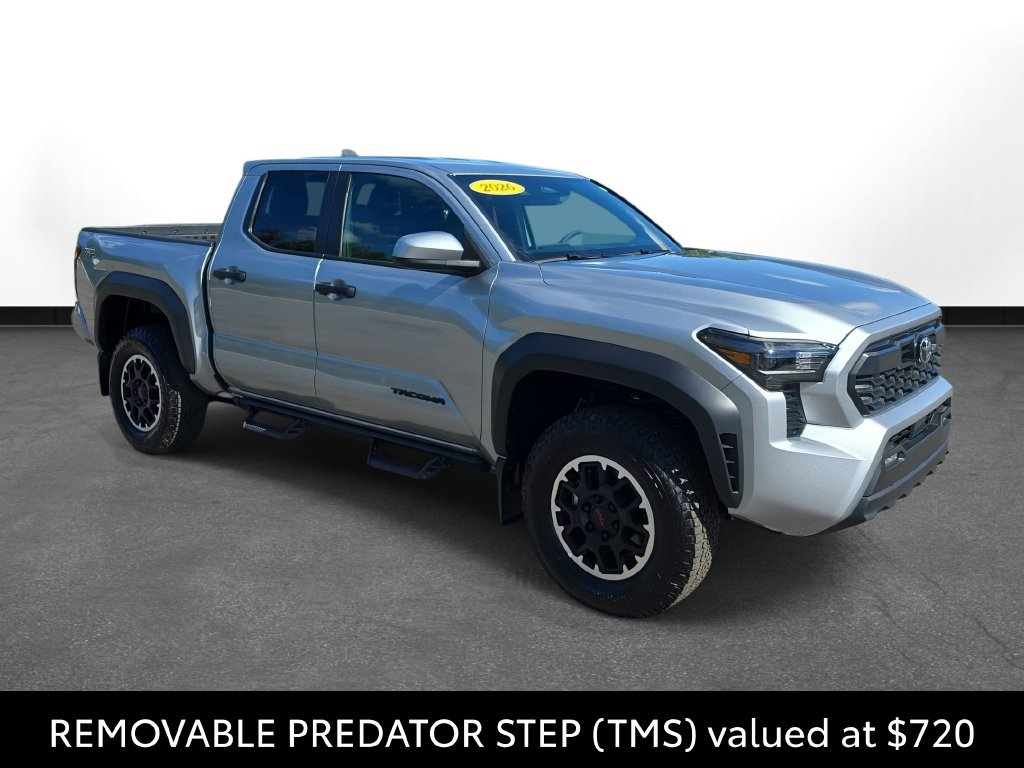 Used 2026 Toyota Tacoma TRD Off-Road AWD/4WD image 3