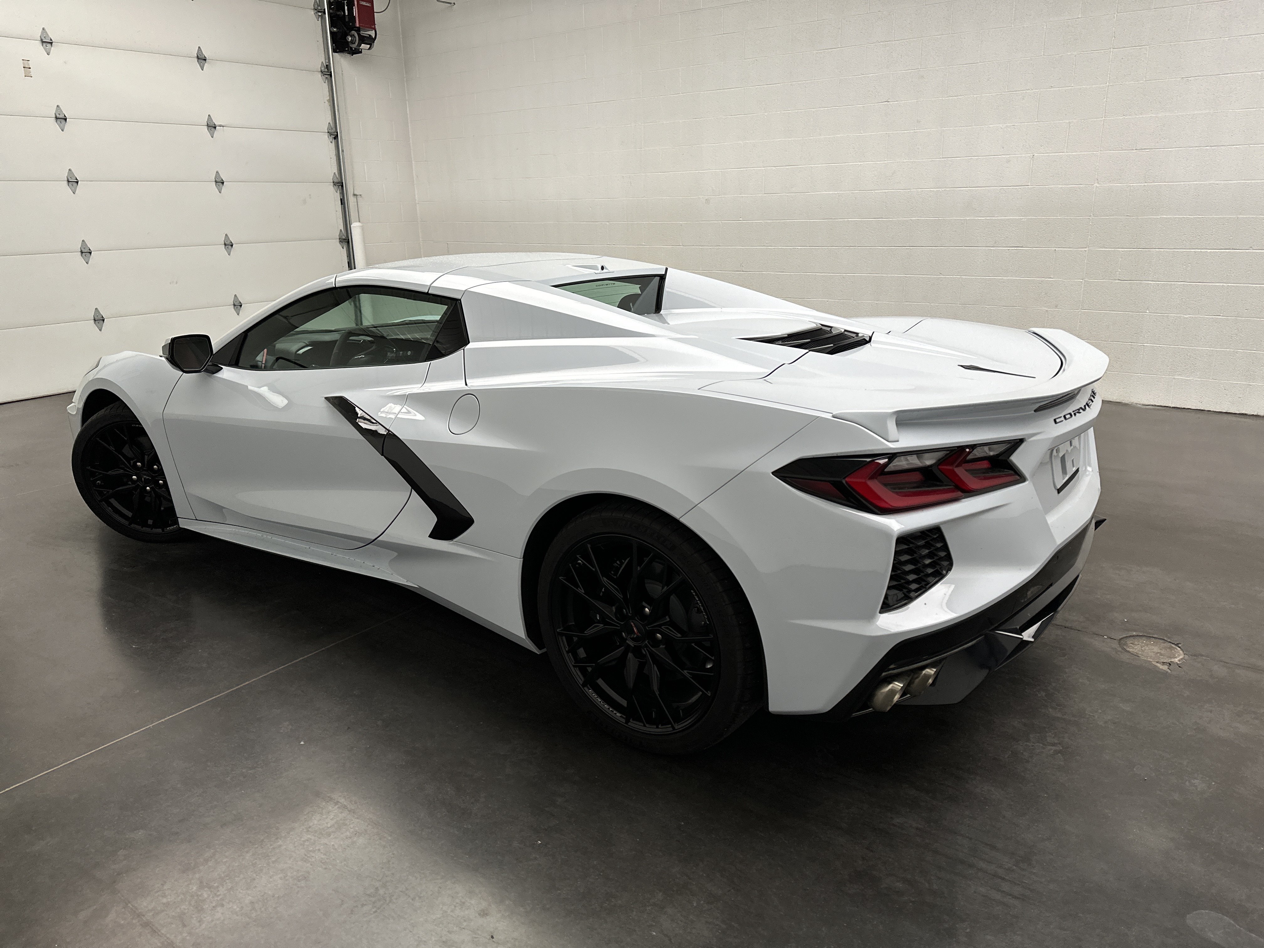 Used 2024 Chevrolet Corvette Stingray Premium Conv w/ 3LT RWD image 6