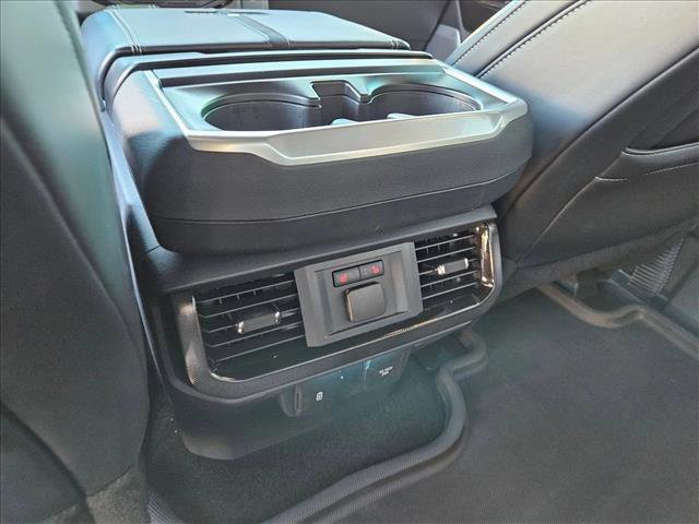 Used 2025 Ford F150 Lightning Platinum image 19