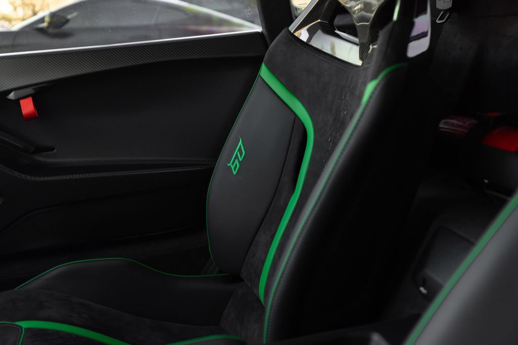 Used 2023 Lamborghini Huracan Tecnica RWD image 36