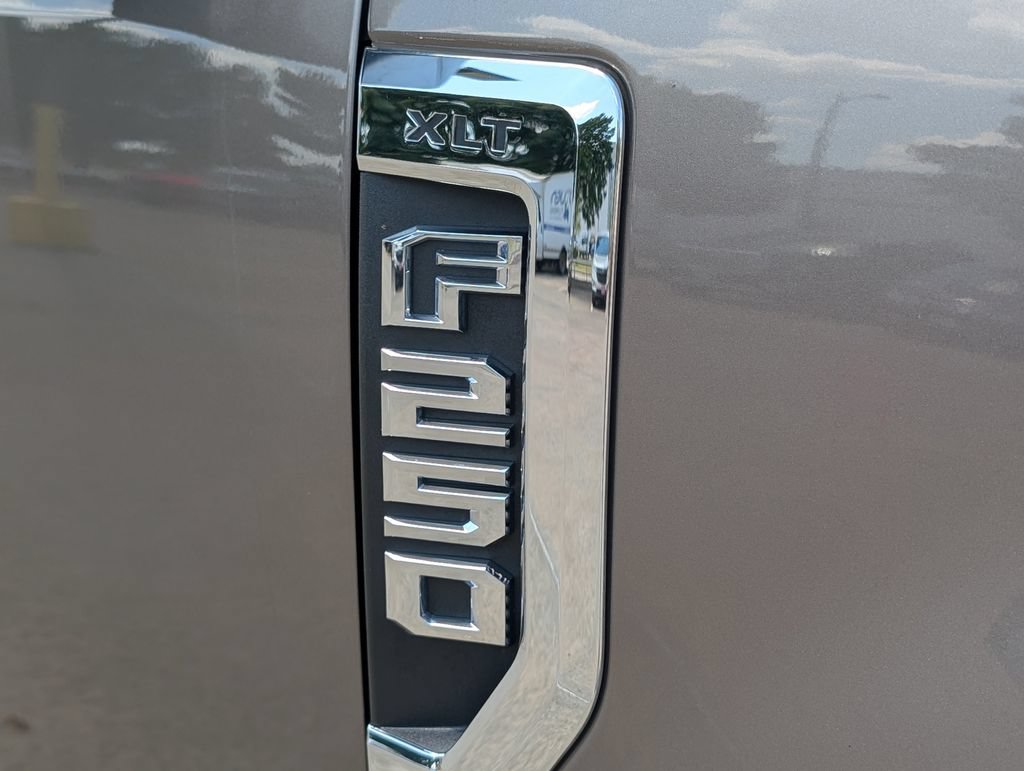 Used 2020 Ford F250 XLT AWD/4WD image 32