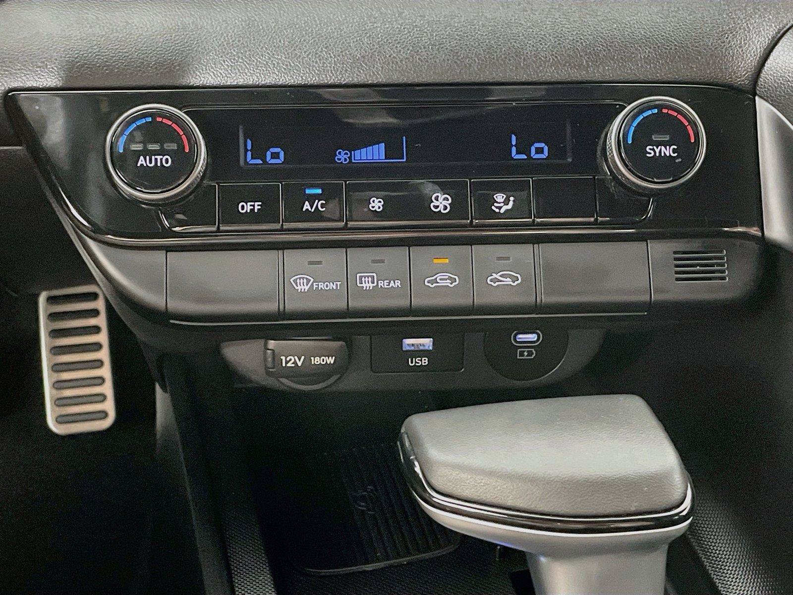 Certified 2026 Hyundai Elantra Sport FWD image 19