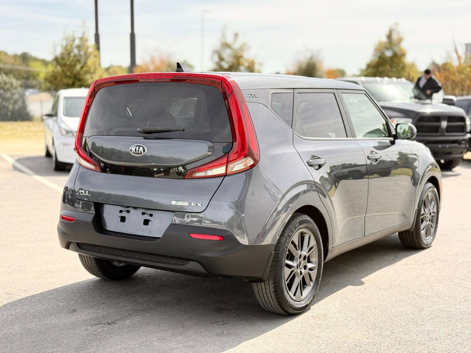 Used 2020 Kia Soul EX image 9