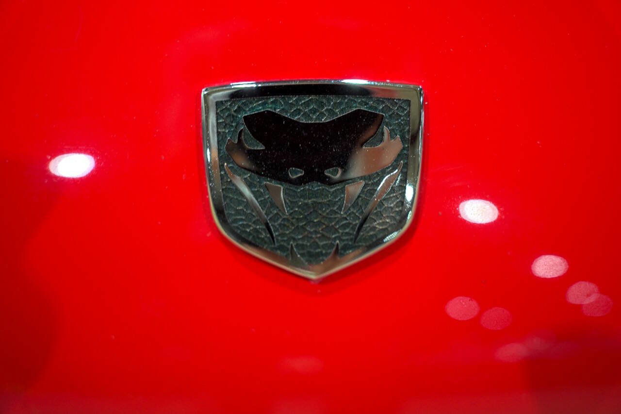Used 2004 Dodge Viper SRT-10 RWD image 33