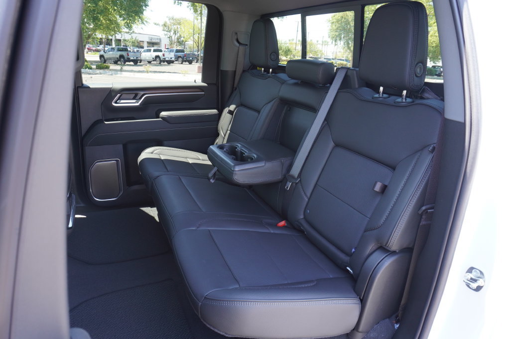 New 2026 GMC Sierra 2500 Denali w/ Max Trailering Package AWD/4WD image 11