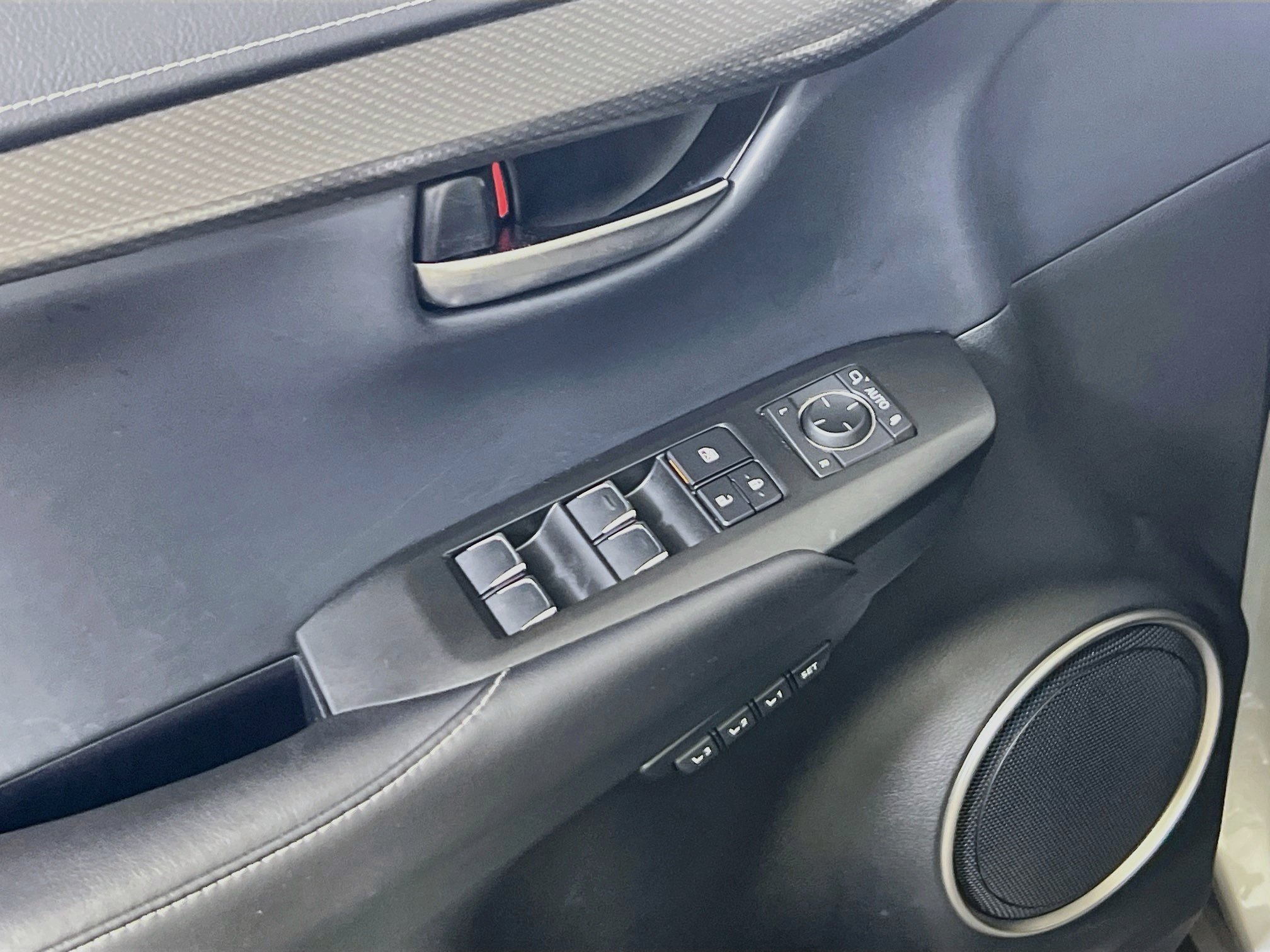 Used 2019 Lexus NX 300h AWD w/ Premium Package image 18