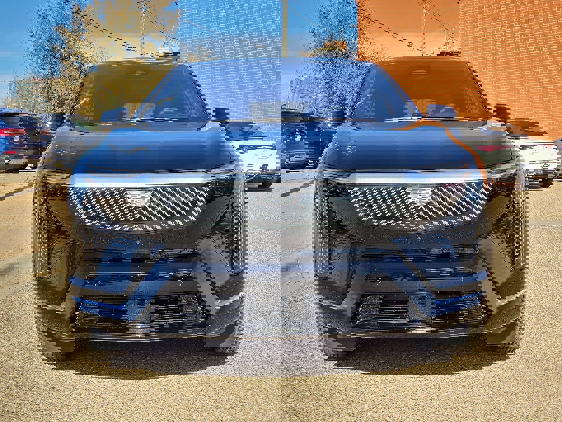 New 2026 Cadillac Optiq Luxury 2 image 10