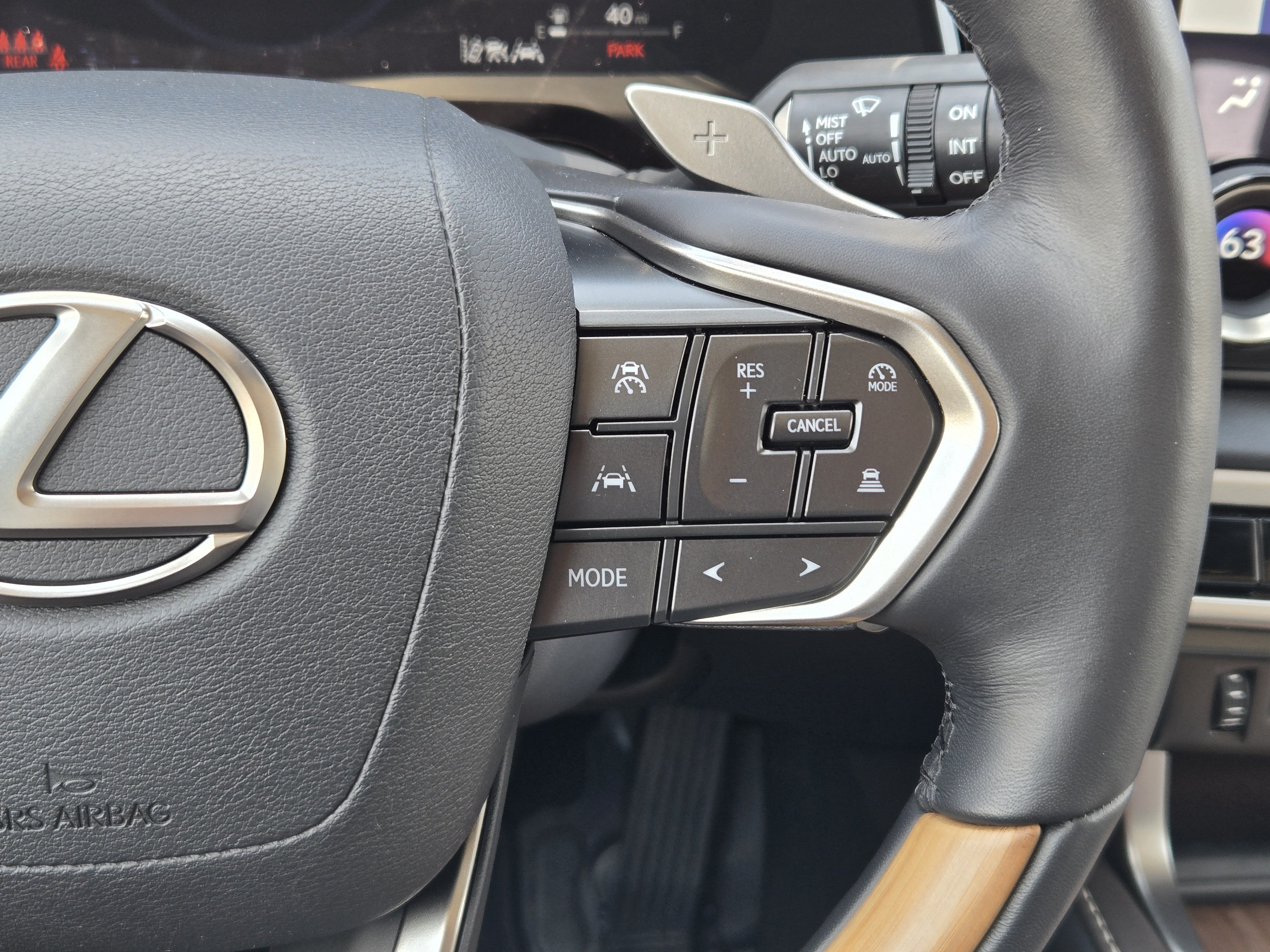 Certified 2025 Lexus RX 350 Premium Plus w/ Accessory Package (Z1) FWD image 35