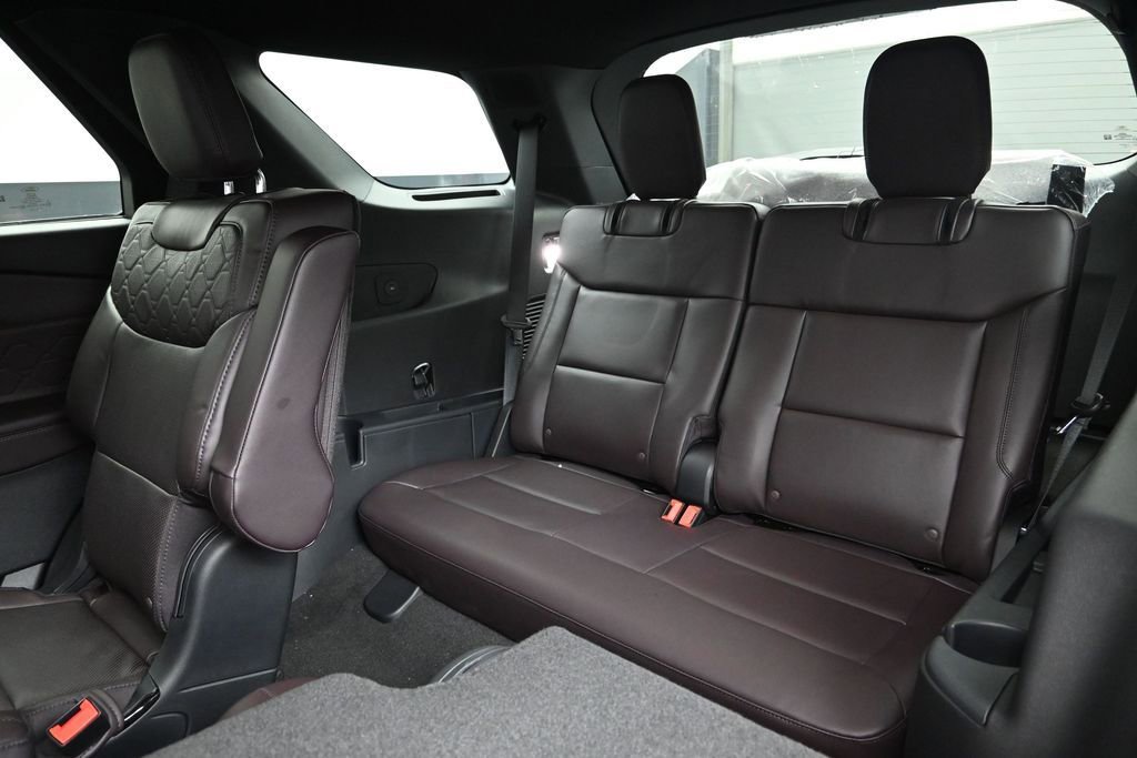 New 2026 Ford Explorer Platinum AWD/4WD image 24
