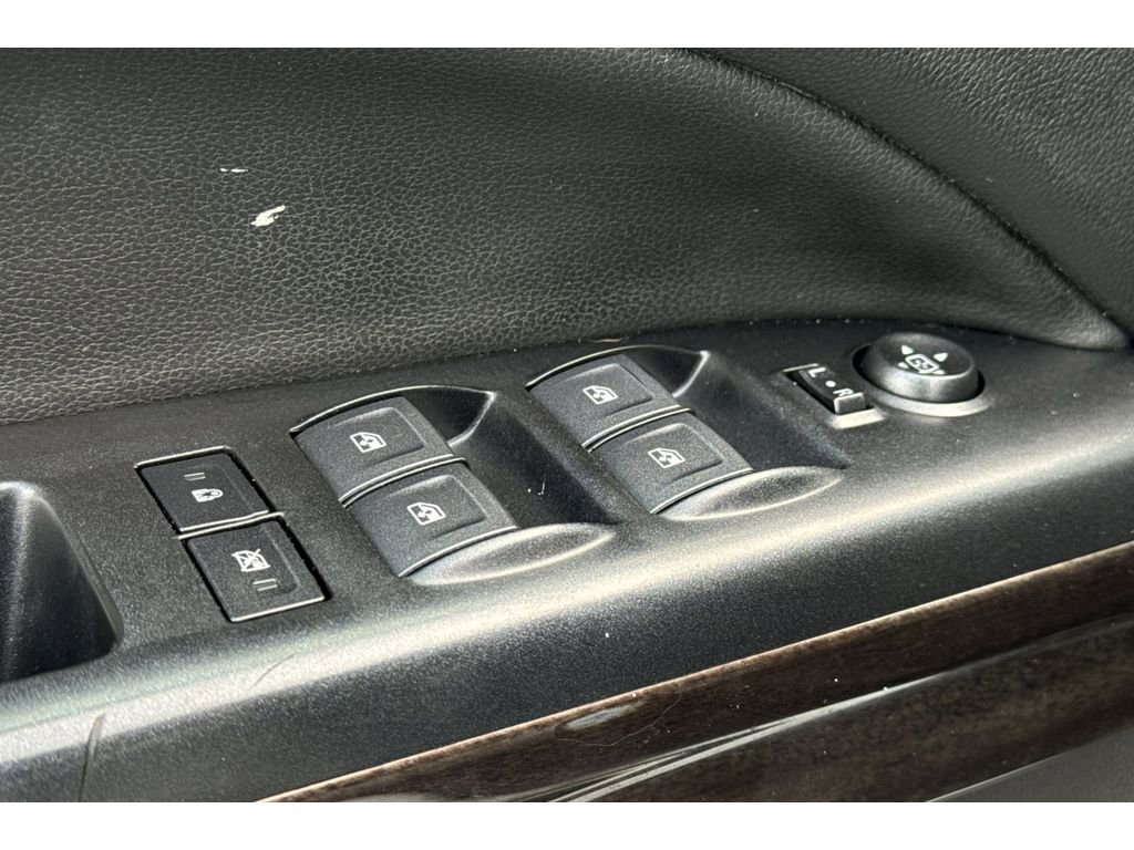 Used 2020 GMC Canyon SLE image 12