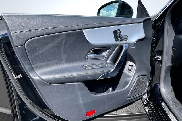 Used 2025 Mercedes-Benz CLA 250 image 20