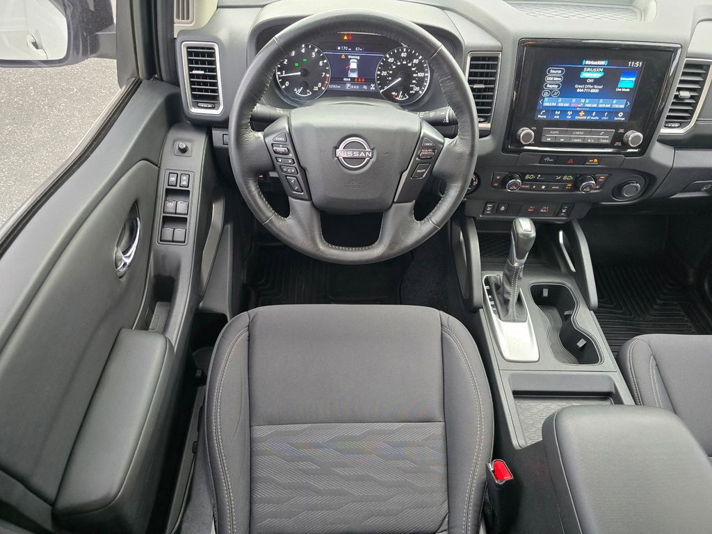 Used 2024 Nissan Frontier SV AWD/4WD image 29