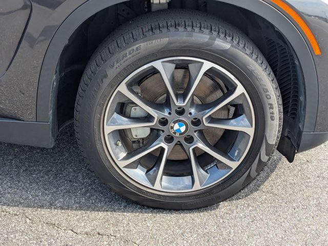 Used 2017 BMW X5 xDrive50i AWD/4WD image 34
