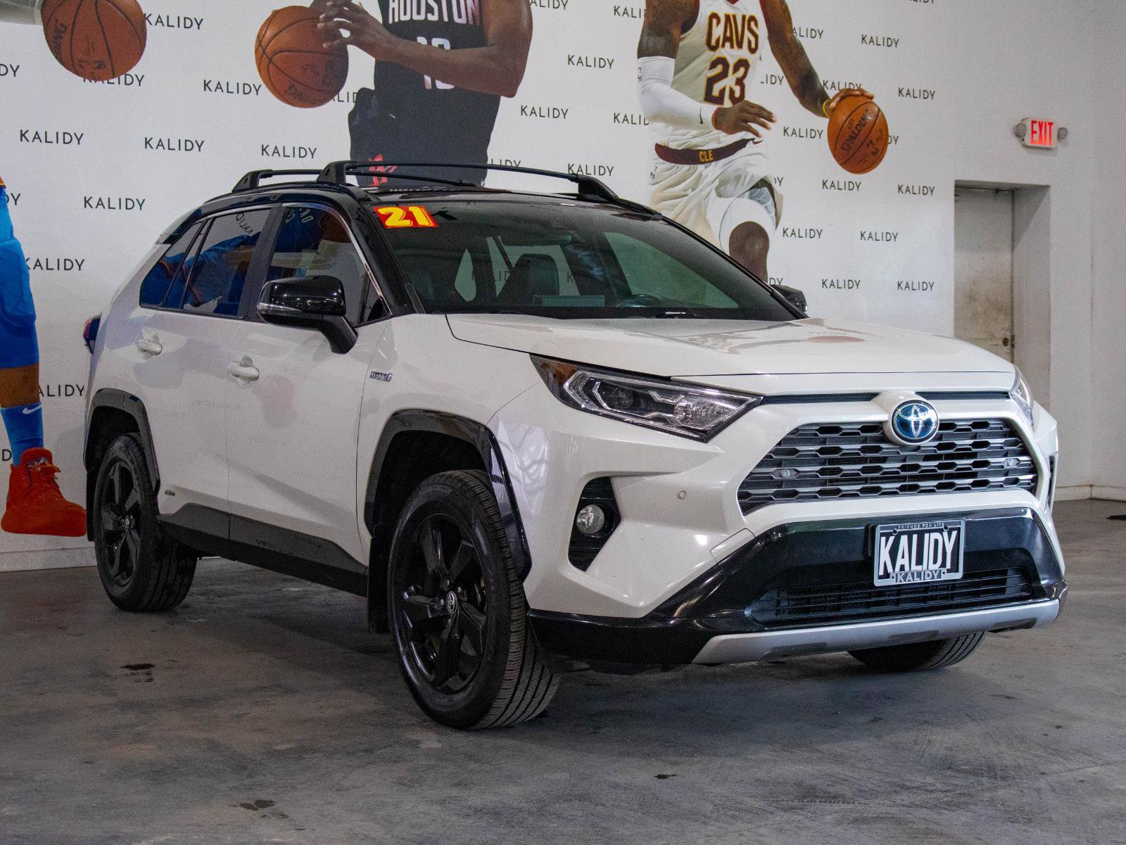 Used 2021 Toyota RAV4 XSE image 20