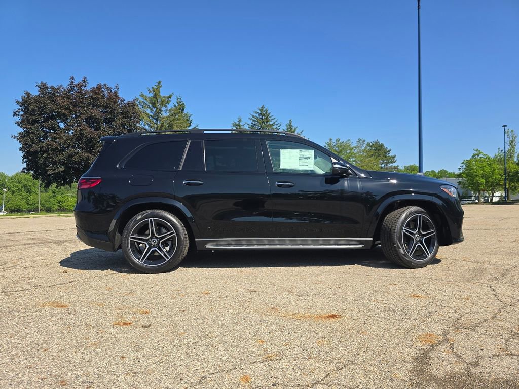 New 2026 Mercedes-Benz GLS 450 4MATIC image 16