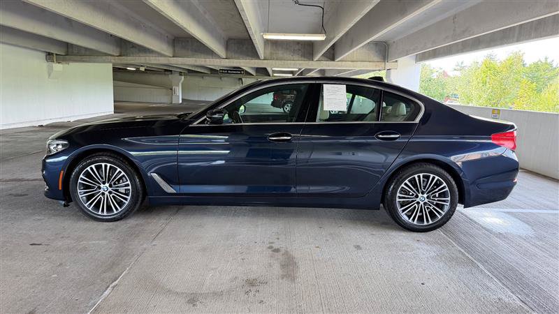 Used 2018 BMW 530i xDrive AWD/4WD image 2