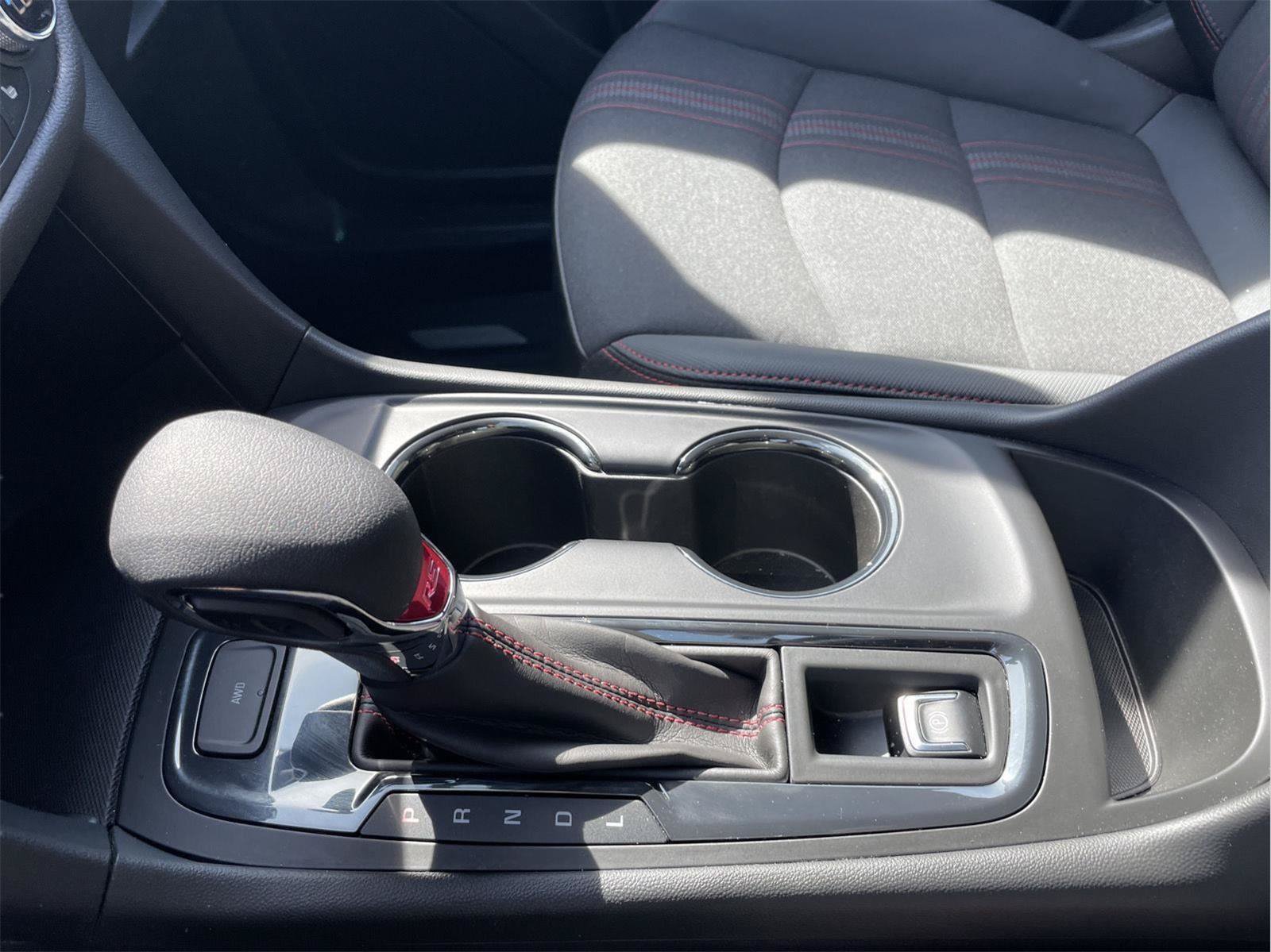 Used 2024 Chevrolet Equinox RS w/ LPO, Floor Liner Package AWD/4WD image 31