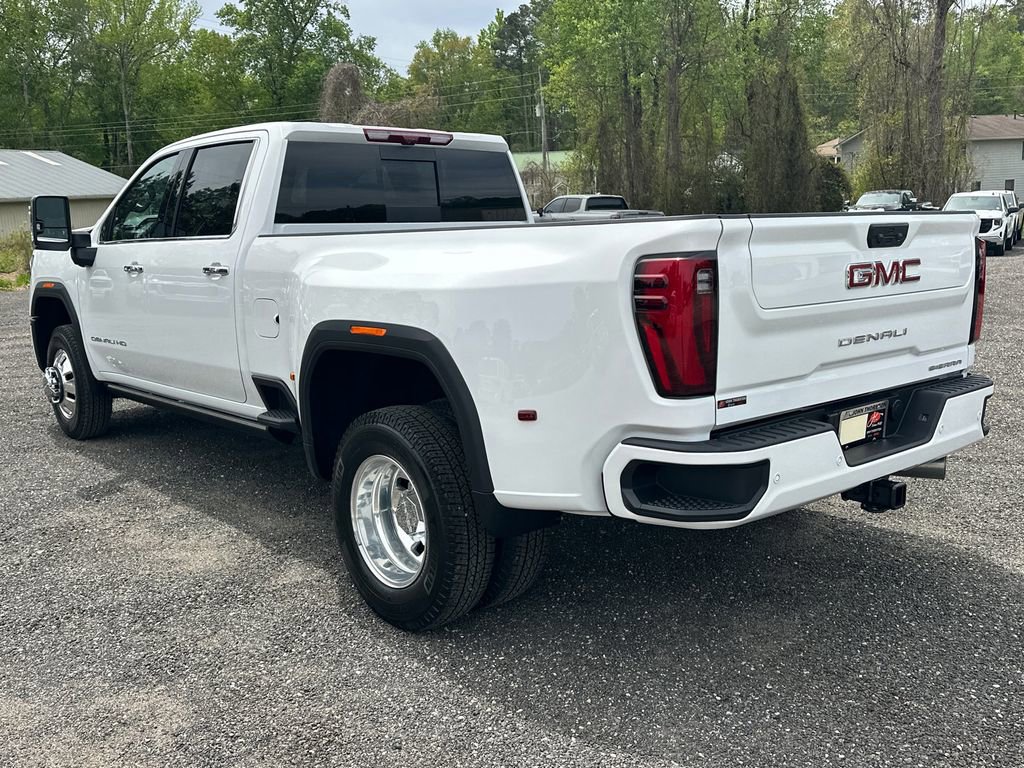 New 2026 GMC Sierra 3500 Denali w/ Denali Reserve Package image 8