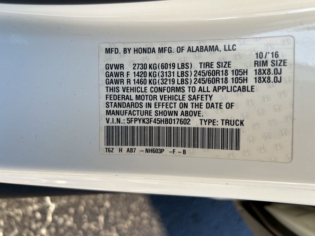 Used 2017 Honda Ridgeline RTS image 2