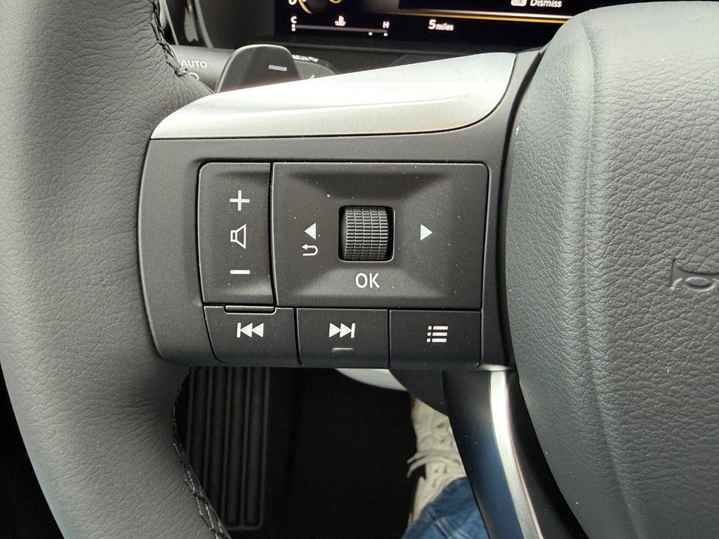 New 2026 INFINITI QX60 Luxe w/ Cargo Package image 15