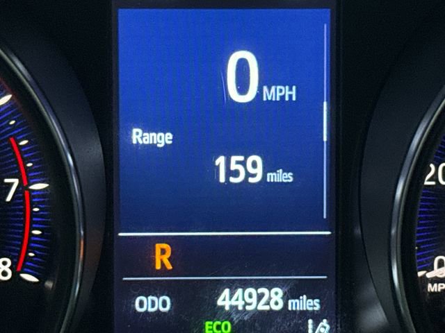 Used 2020 Toyota C-HR XLE image 30