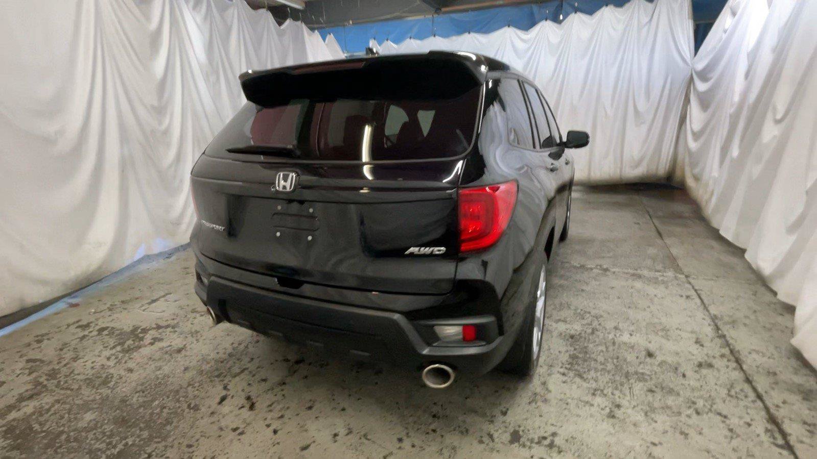 Certified 2025 Honda Passport EX-L image 7