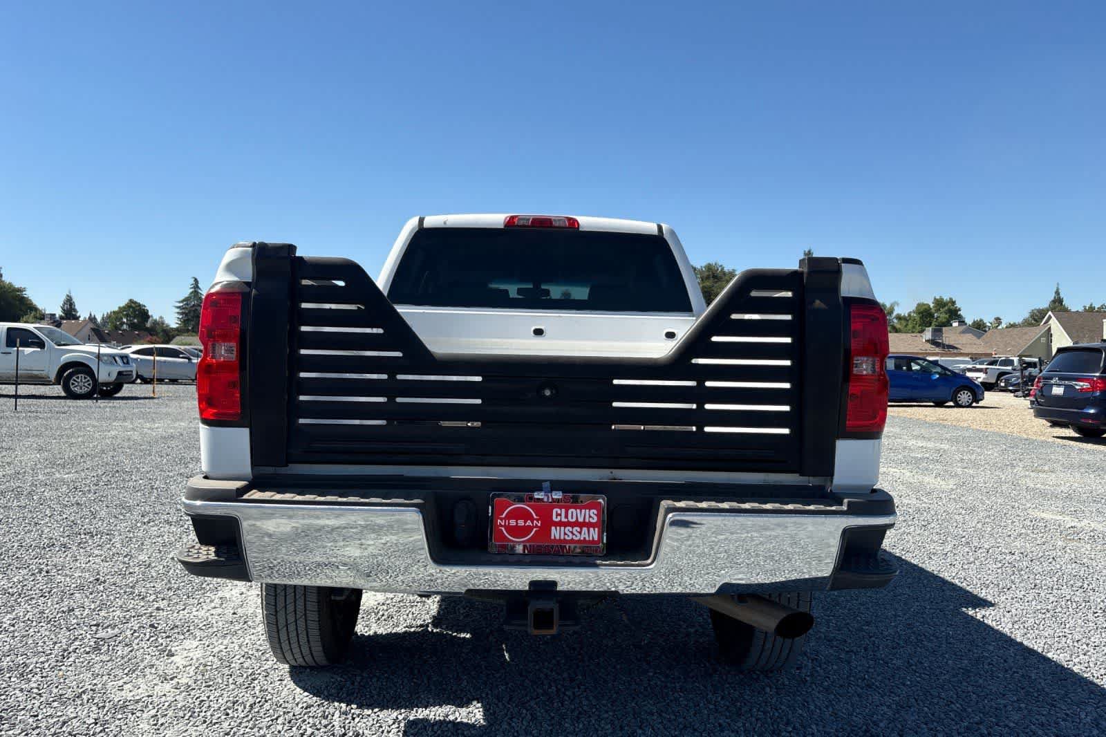 Used 2015 Chevrolet Silverado 2500 LT RWD image 8