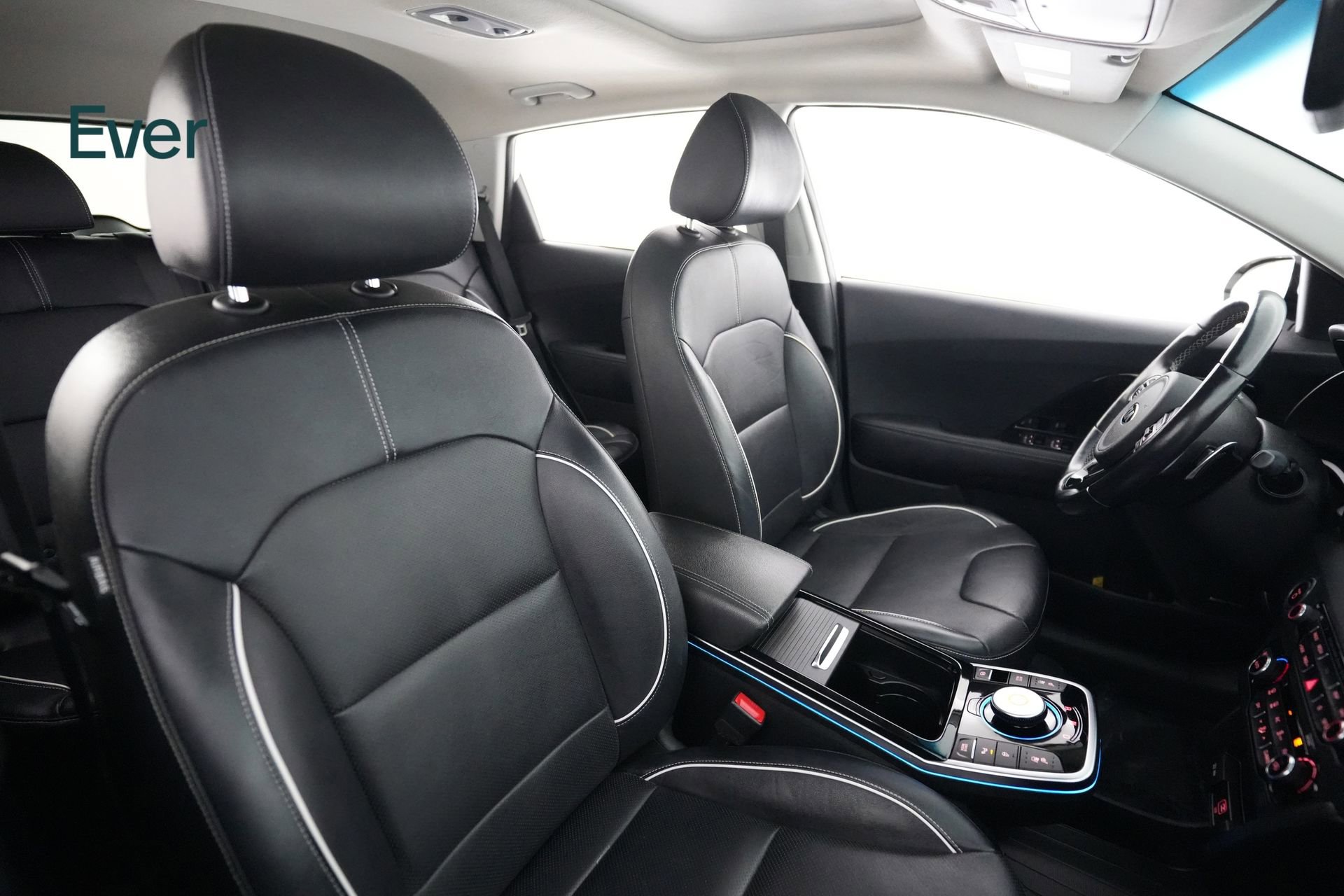 Used 2019 Kia Niro EX Premium w/ EX Premium Launch Package image 23