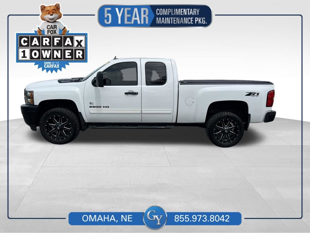 Used 2013 Chevrolet Silverado 2500 LT w/ Interior Plus Package AWD/4WD image 1